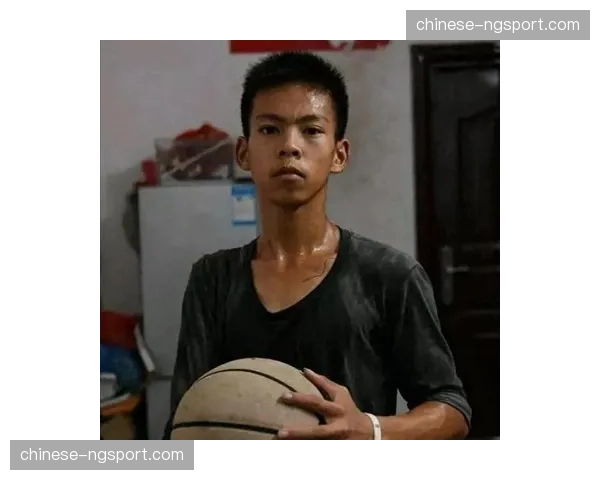 独臂篮球少年张家城获NBA邀请观赛,分享体育改变人生的故事